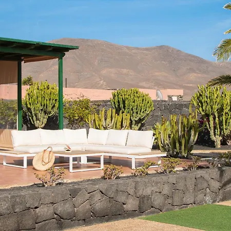 Papagayo Lanzarote * Πλάγια Μπλάνκα